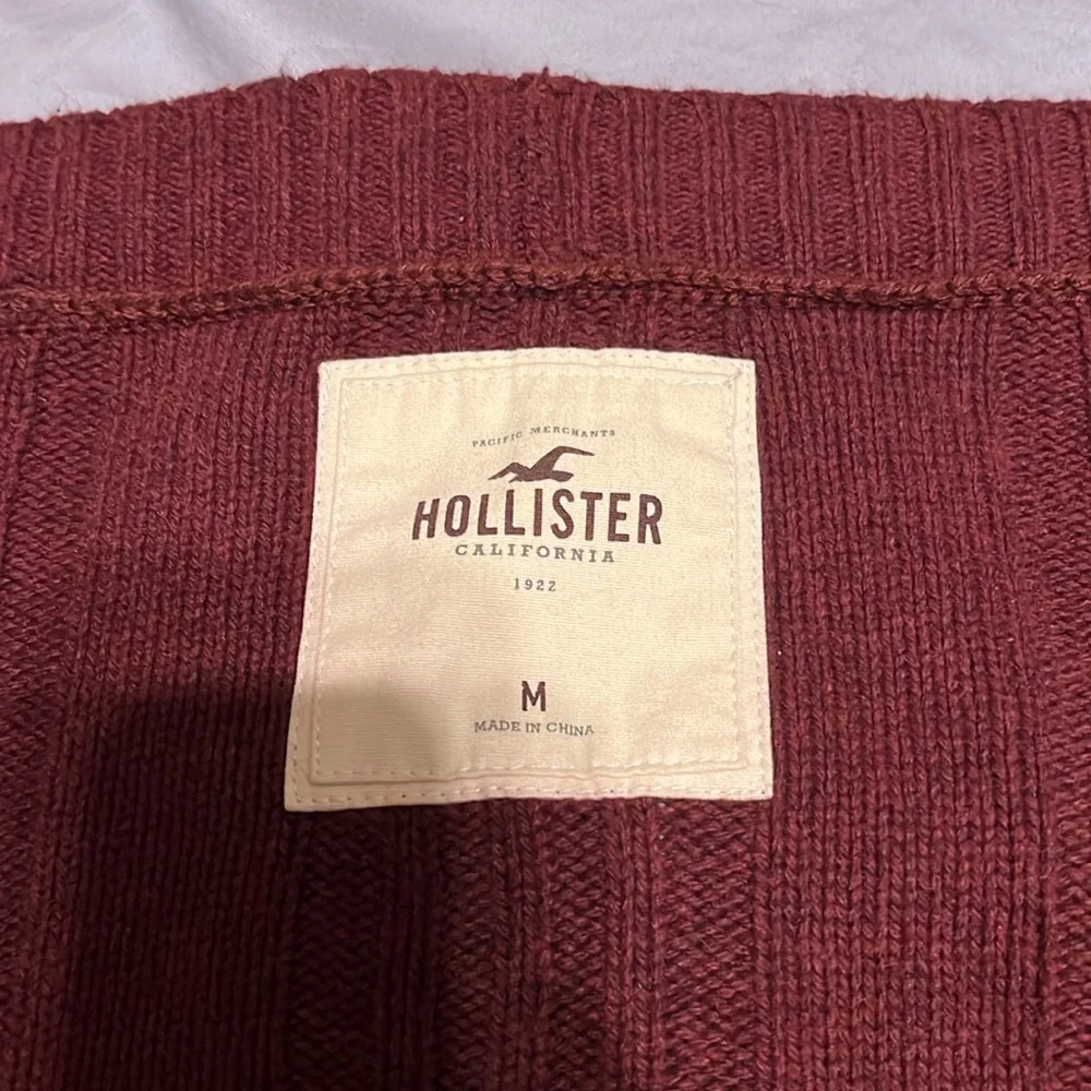 Vintage Hollister cable knit sweater, burgundy, great condition size medium - Picture 4 of 7